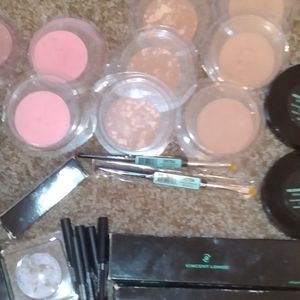 Vincent Longo makeup lot